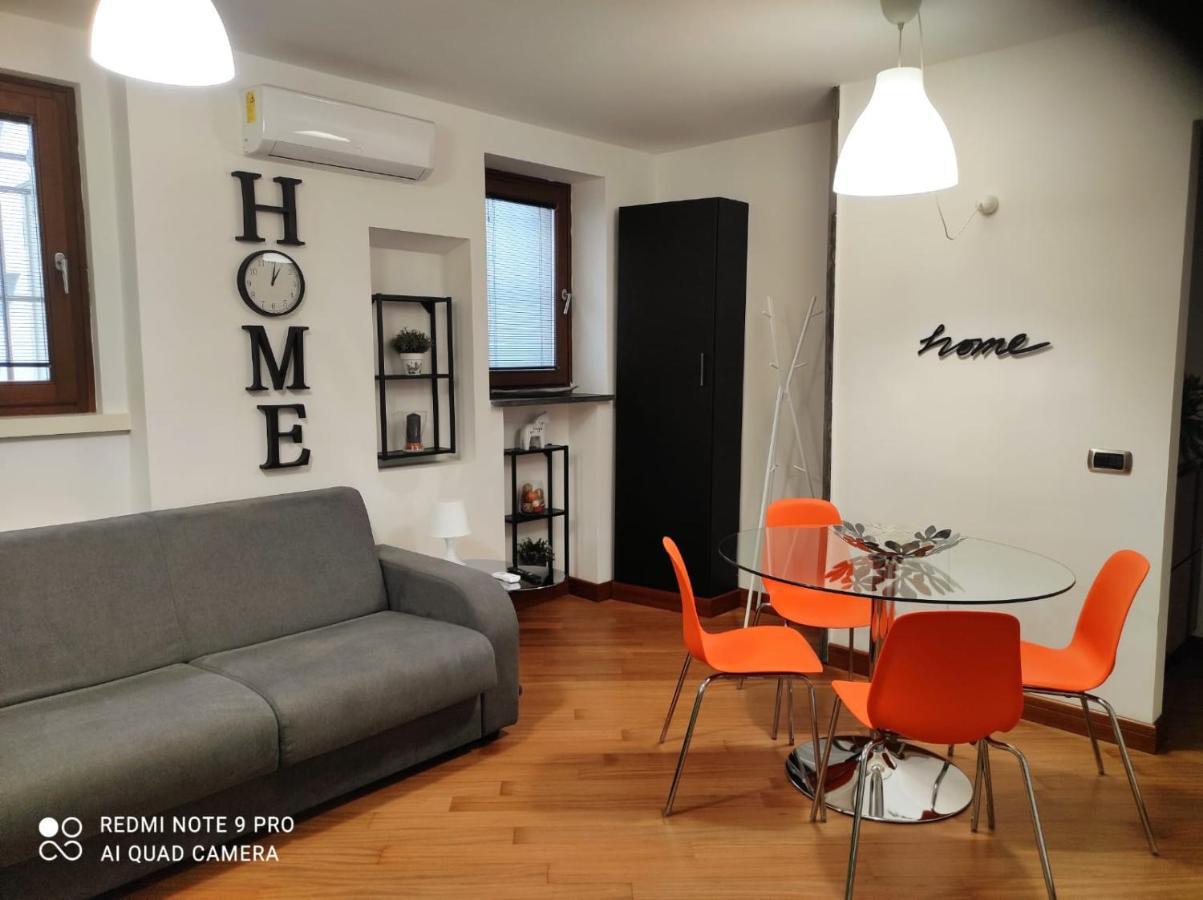 Phoenix House 那不勒斯 外观 照片