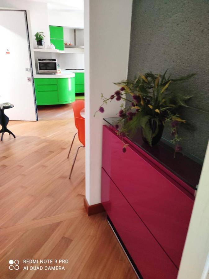 Phoenix House 那不勒斯 外观 照片